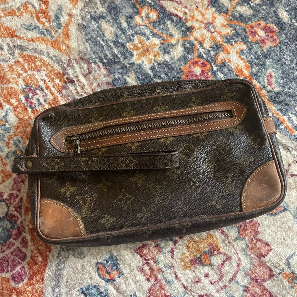 Authentic Louis Vuitton Mono Wristlet Vintage